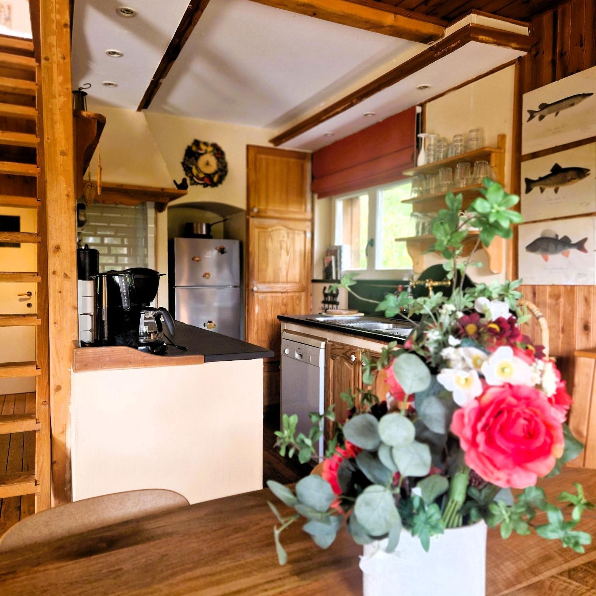 Woodstone Villa Ербемон Екстериор снимка